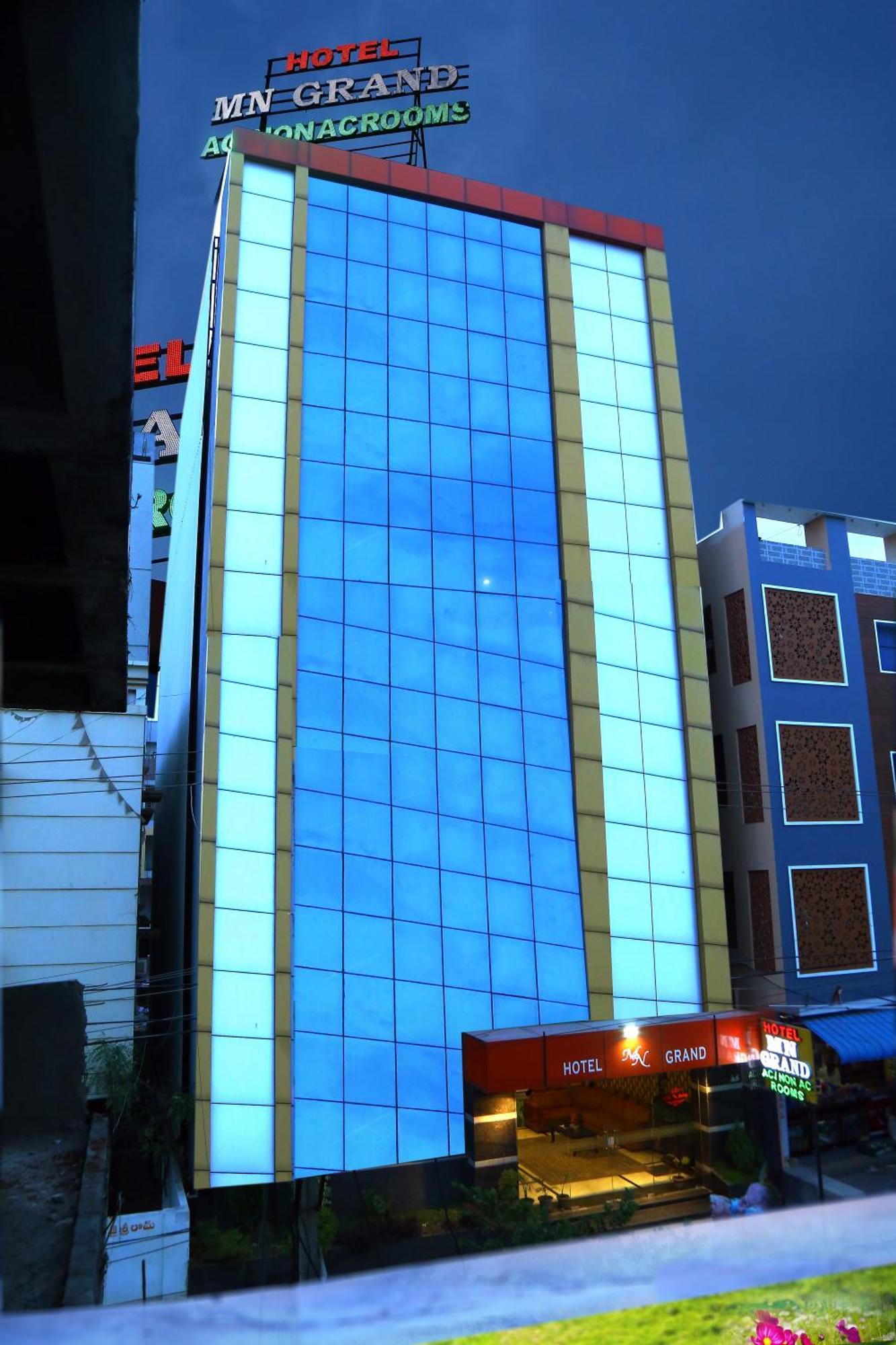 Hotel Mn Grand Shamshabad Airport Zone Hyderabad Екстериор снимка